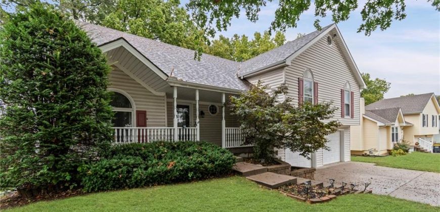 Homes for Sale in Kearney, MO 64060 | 324  Regency Park Street