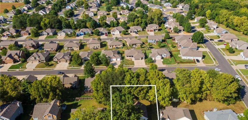 Homes for Sale in Kearney, MO 64060 | 324  Regency Park Street