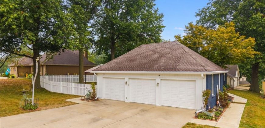 Homes for Sale in Liberty, MO 64068 | 1300  BELL Circle
