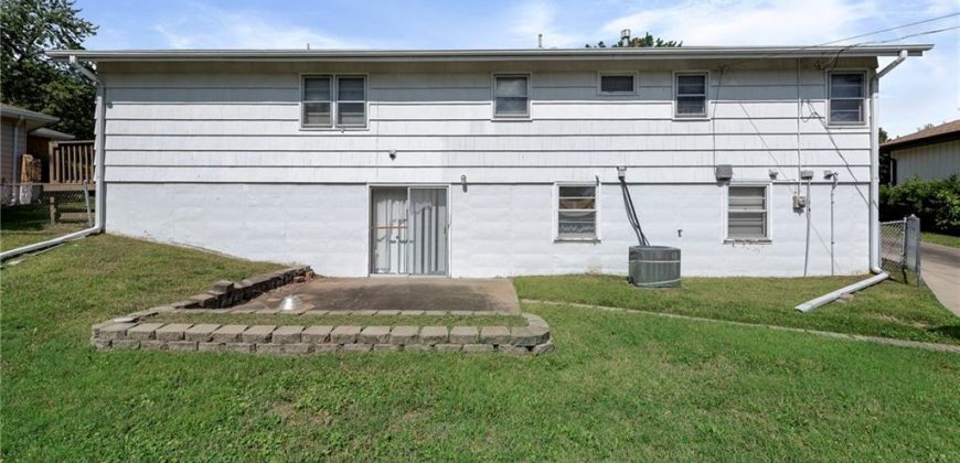 Homes for Sale in Kansas City, MO 64155 | 813 NE 86th Street