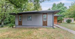 Homes for Sale in Claycomo, MO 64119 | 116 N Emerson Avenue