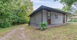 Homes for Sale in Claycomo, MO 64119 | 116 N Emerson Avenue