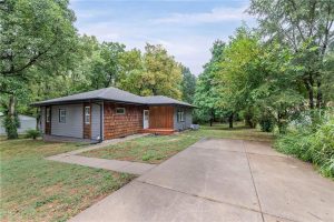 116-N-Emerson-Avenue-mls-2577614-image-1