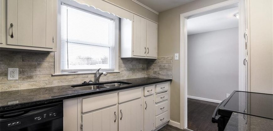 Homes for Sale in Kansas City, MO 64119 | 2806 NE 56th Street