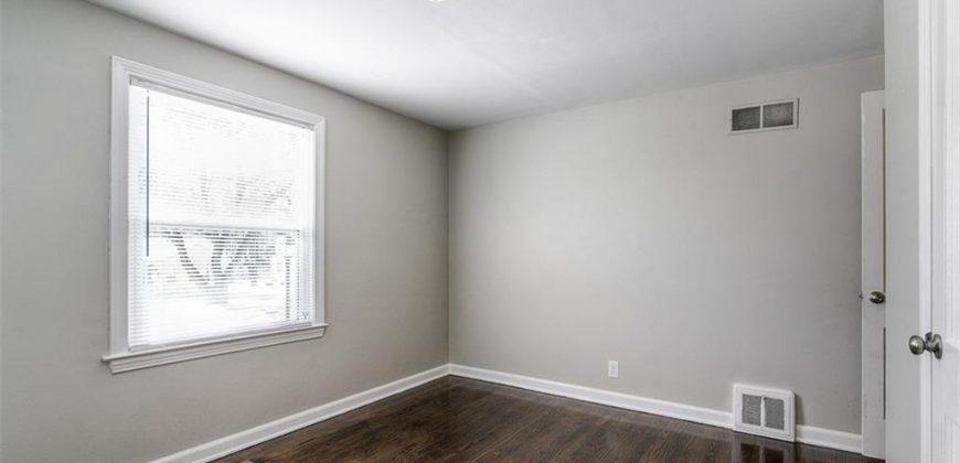 Homes for Sale in Kansas City, MO 64119 | 2806 NE 56th Street