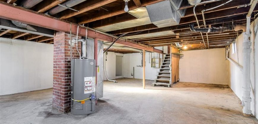 Homes for Sale in Kansas City, MO 64119 | 2806 NE 56th Street
