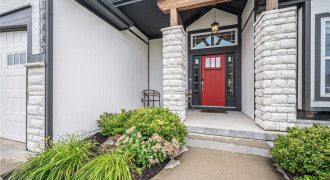 Homes for Sale in Parkville, MO 64152 | 14445  Summit Ridge