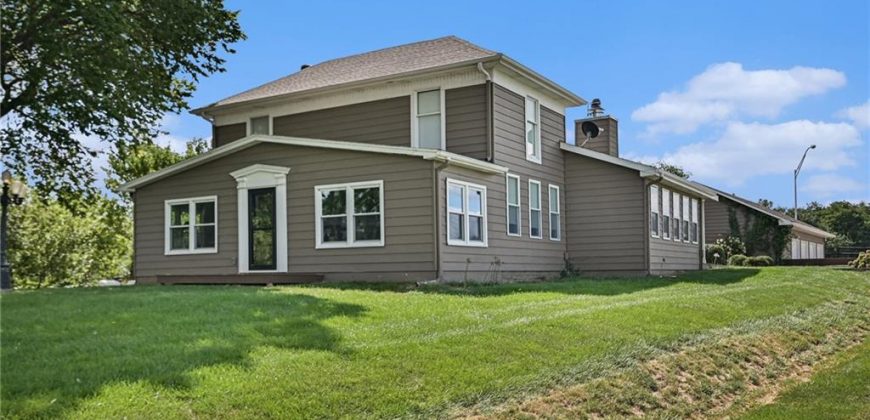 Homes for Sale in Smithville, MO 64089 | 16695  B Highway