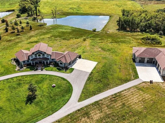 Homes for Sale in Kansas City, MO 64153 | 10807 NW Tiffany Springs Road