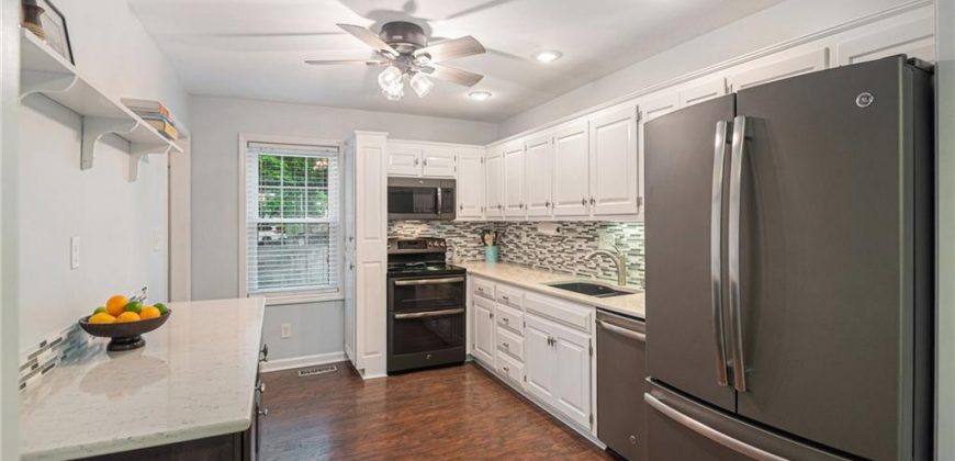Homes for Sale in Kansas City, MO 64119 | 3404 NE 78th Street