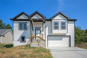523--Hawthorne-Street-mls-2553810-image-1