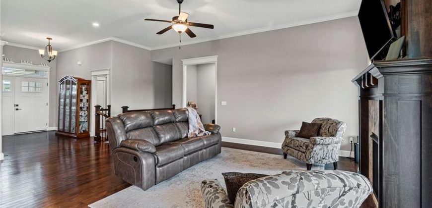 Homes for Sale in Kansas City, MO 64155 | 2010 NE 114th Terrace