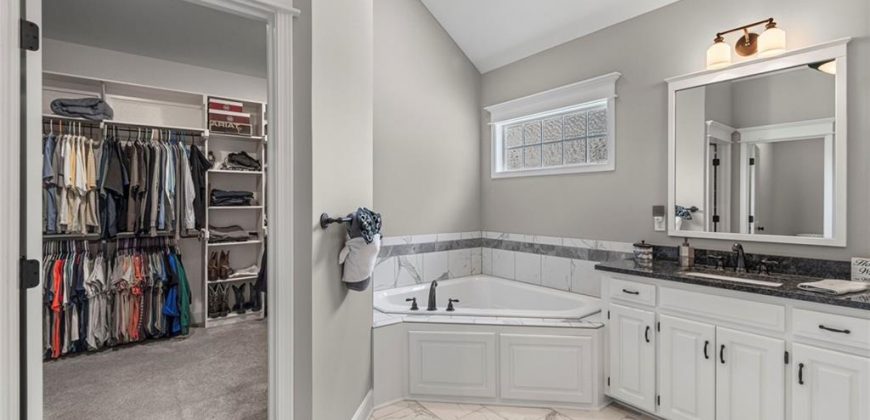 Homes for Sale in Kansas City, MO 64155 | 2010 NE 114th Terrace