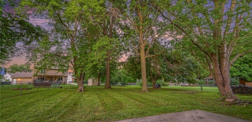 Homes for Sale in Smithville, MO 64089 | 103  Cedar Street