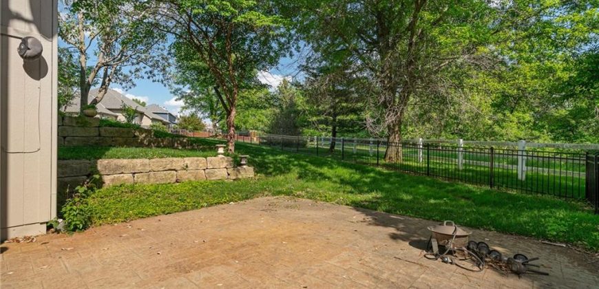 Homes for Sale in Kansas City, MO 64154 | 6715 NW 102nd Terrace