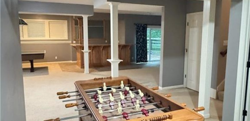 Homes for Sale in Kansas City, MO 64154 | 6715 NW 102nd Terrace