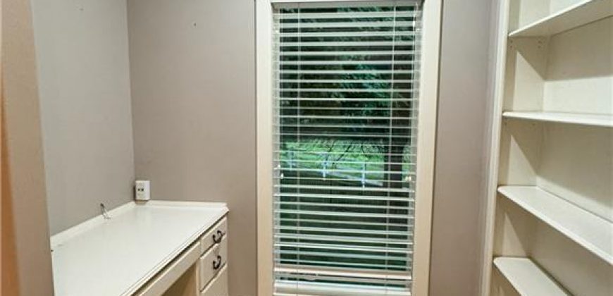 Homes for Sale in Kansas City, MO 64154 | 6715 NW 102nd Terrace