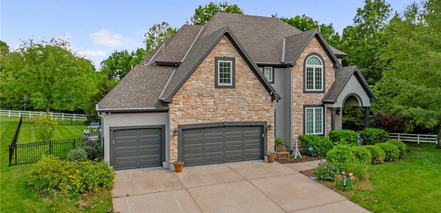 Homes for Sale in Kansas City, MO 64154 | 6715 NW 102nd Terrace