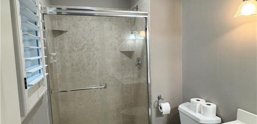 Homes for Sale in Kansas City, MO 64154 | 6715 NW 102nd Terrace