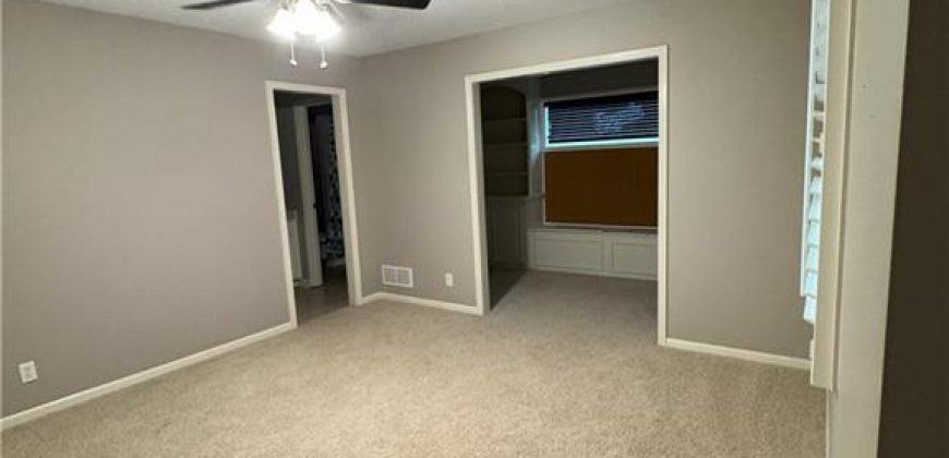 Homes for Sale in Kansas City, MO 64154 | 6715 NW 102nd Terrace