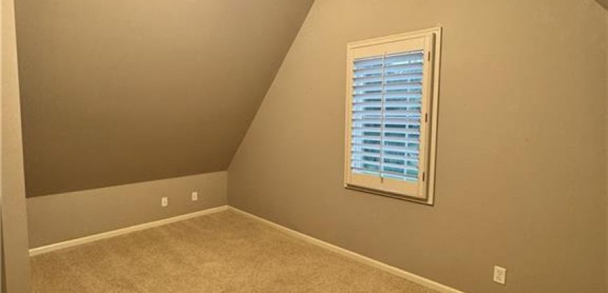 Homes for Sale in Kansas City, MO 64154 | 6715 NW 102nd Terrace