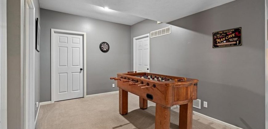 Homes for Sale in Kansas City, MO 64154 | 6715 NW 102nd Terrace