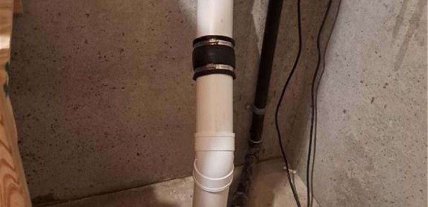 Homes for Sale in Kansas City, MO 64154 | 6715 NW 102nd Terrace