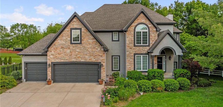 Homes for Sale in Kansas City, MO 64154 | 6715 NW 102nd Terrace