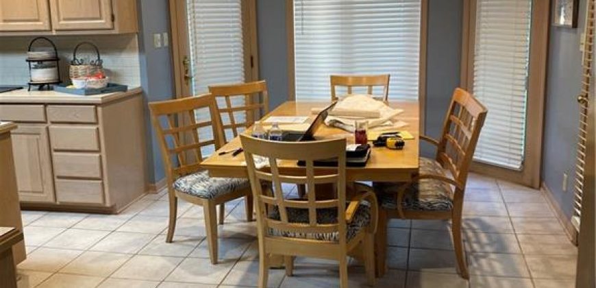 Homes for Sale in Gladstone, MO 64119 | 3105 NE 70 Street