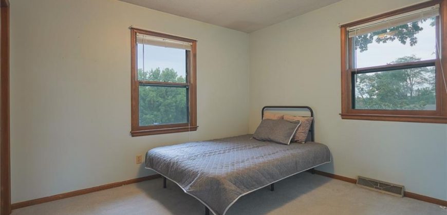 Homes for Sale in Liberty, MO 64068 | 1541 N Withers Road