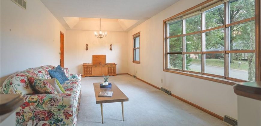 Homes for Sale in Liberty, MO 64068 | 1541 N Withers Road