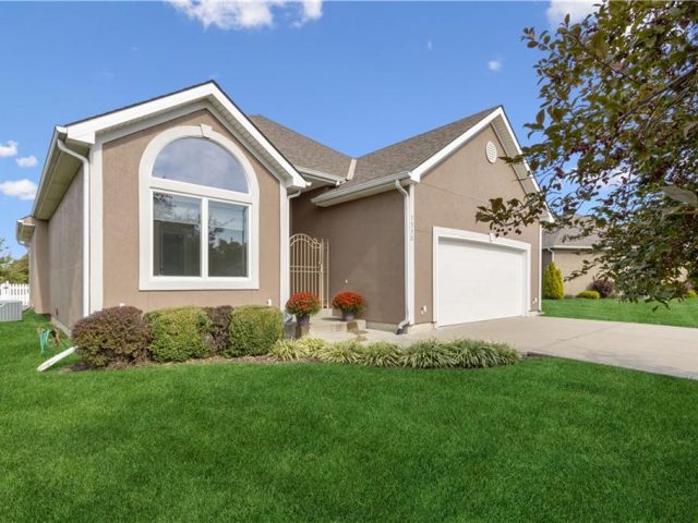 Homes for Sale in Kansas City, MO 64158 | 7530 N Eastern Avenue