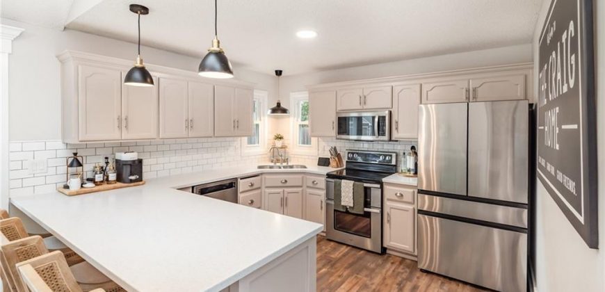 Homes for Sale in Smithville, MO 64089 | 310  Mesa Drive