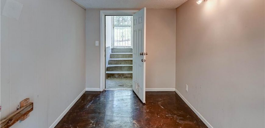 Homes for Sale in Kansas City, MO 64118 | 2400 NE SHADY LANE Drive