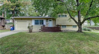 Homes for Sale in Kansas City, MO 64118 | 2400 NE SHADY LANE Drive