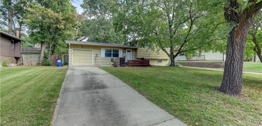 Homes for Sale in Kansas City, MO 64118 | 2400 NE SHADY LANE Drive