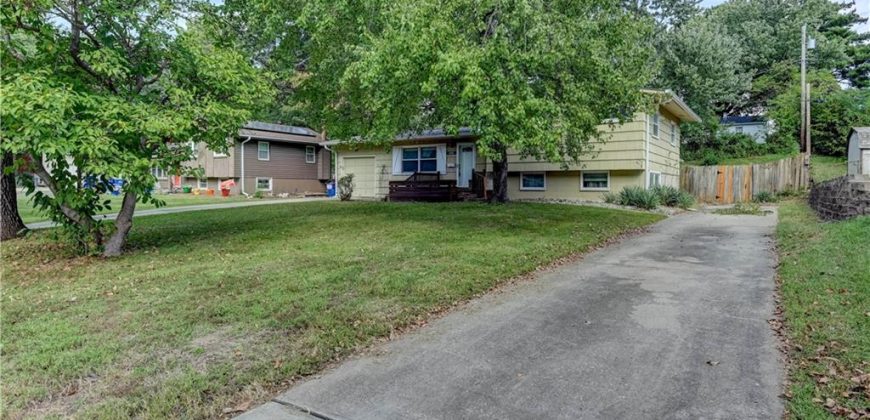 Homes for Sale in Kansas City, MO 64118 | 2400 NE SHADY LANE Drive