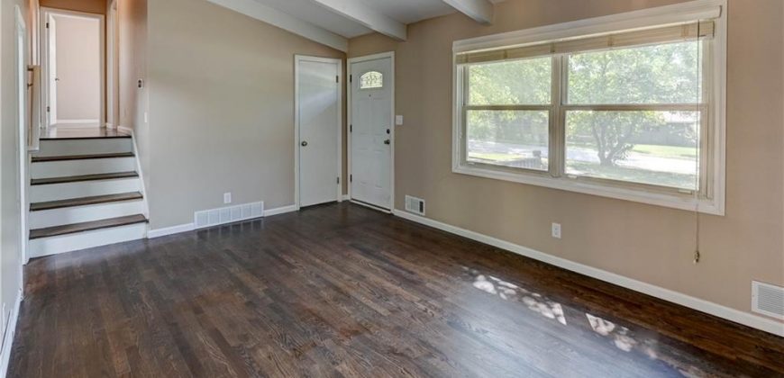 Homes for Sale in Kansas City, MO 64118 | 2400 NE SHADY LANE Drive