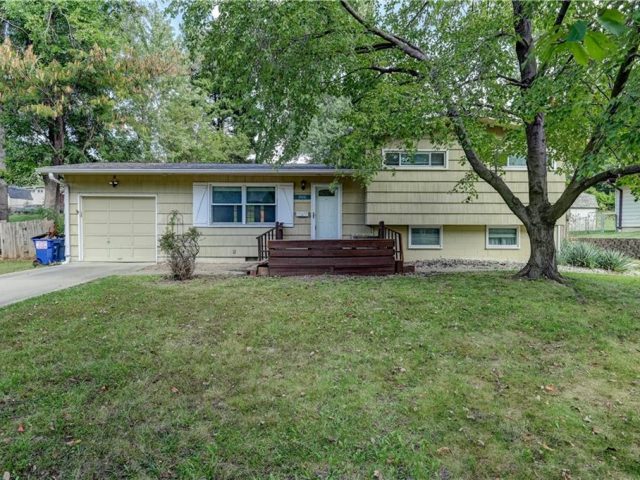 Homes for Sale in Kansas City, MO 64118 | 2400 NE SHADY LANE Drive