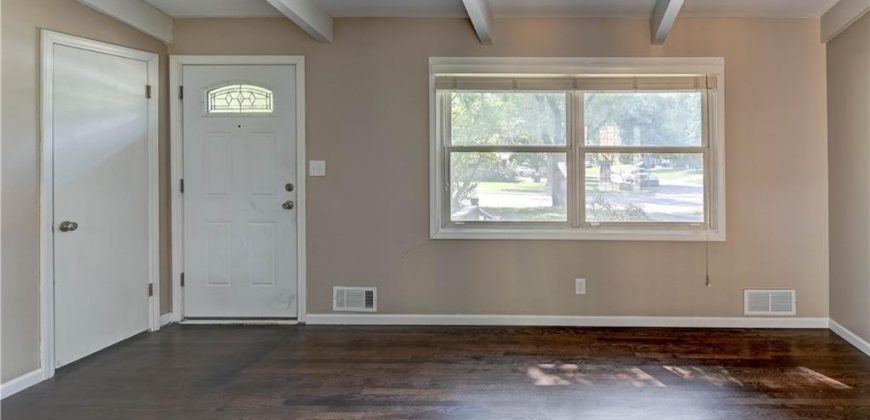 Homes for Sale in Kansas City, MO 64118 | 2400 NE SHADY LANE Drive