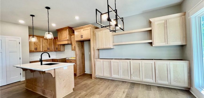 Homes for Sale in Liberty, MO 64068 | 1937  Longview Drive