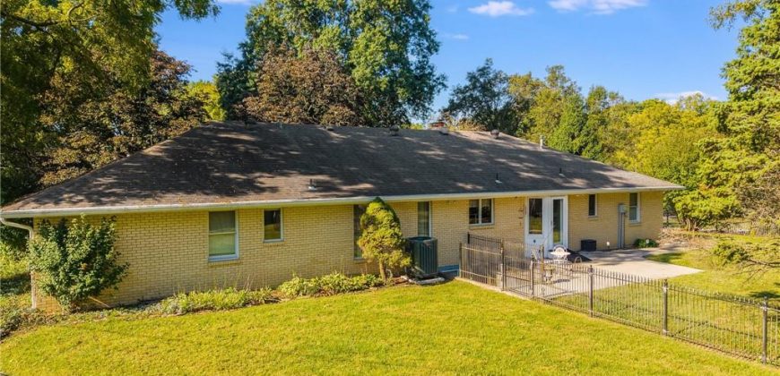 Homes for Sale in Liberty, MO 64068 | 304  Nashua Road