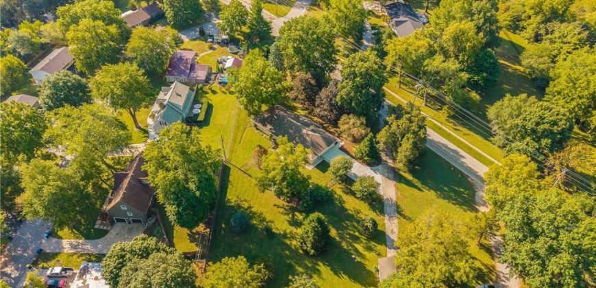 Homes for Sale in Liberty, MO 64068 | 304  Nashua Road