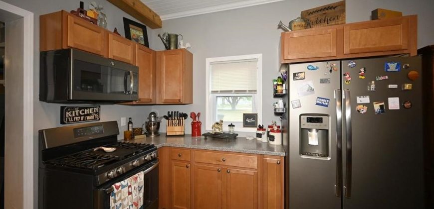 Homes for Sale in Dearborn, MO 64439 | 32  Mill Street