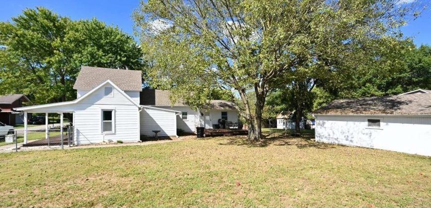 Homes for Sale in Dearborn, MO 64439 | 32  Mill Street