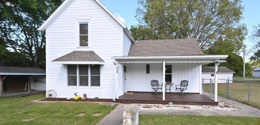 Homes for Sale in Dearborn, MO 64439 | 32  Mill Street