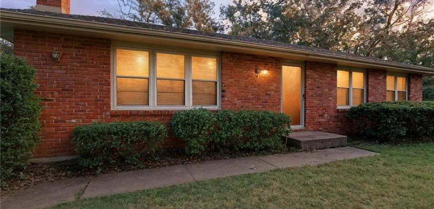 Homes for Sale in Smithville, MO 64089 | 505  Liberty Road