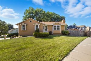 7634-NE-56th-Street-mls-2577847-image-1