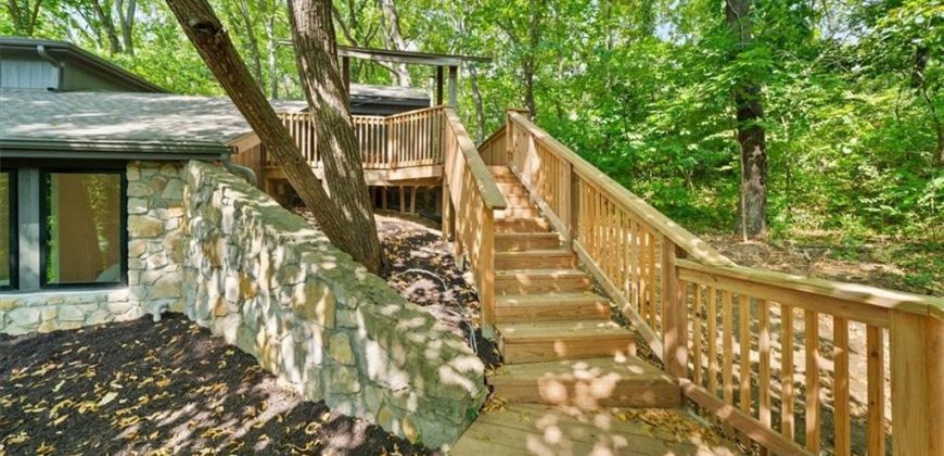 Homes for Sale in Parkville, MO 64152 | 7601 E Forest Lakes Drive