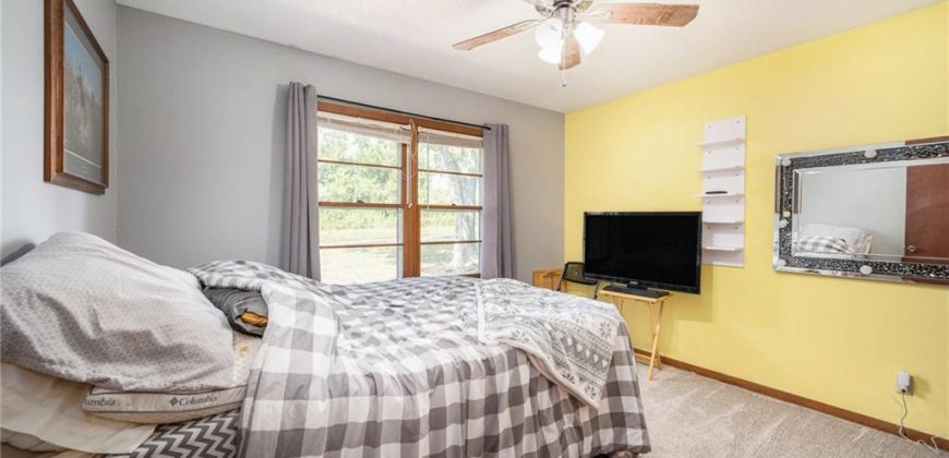 Homes for Sale in Smithville, MO 64089 | 505  Spelman Drive